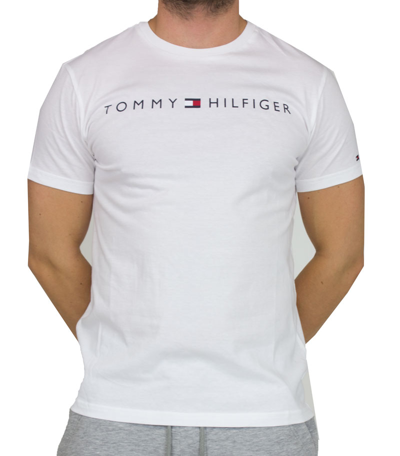 Tommy Hilfiger T-shirt logo flag